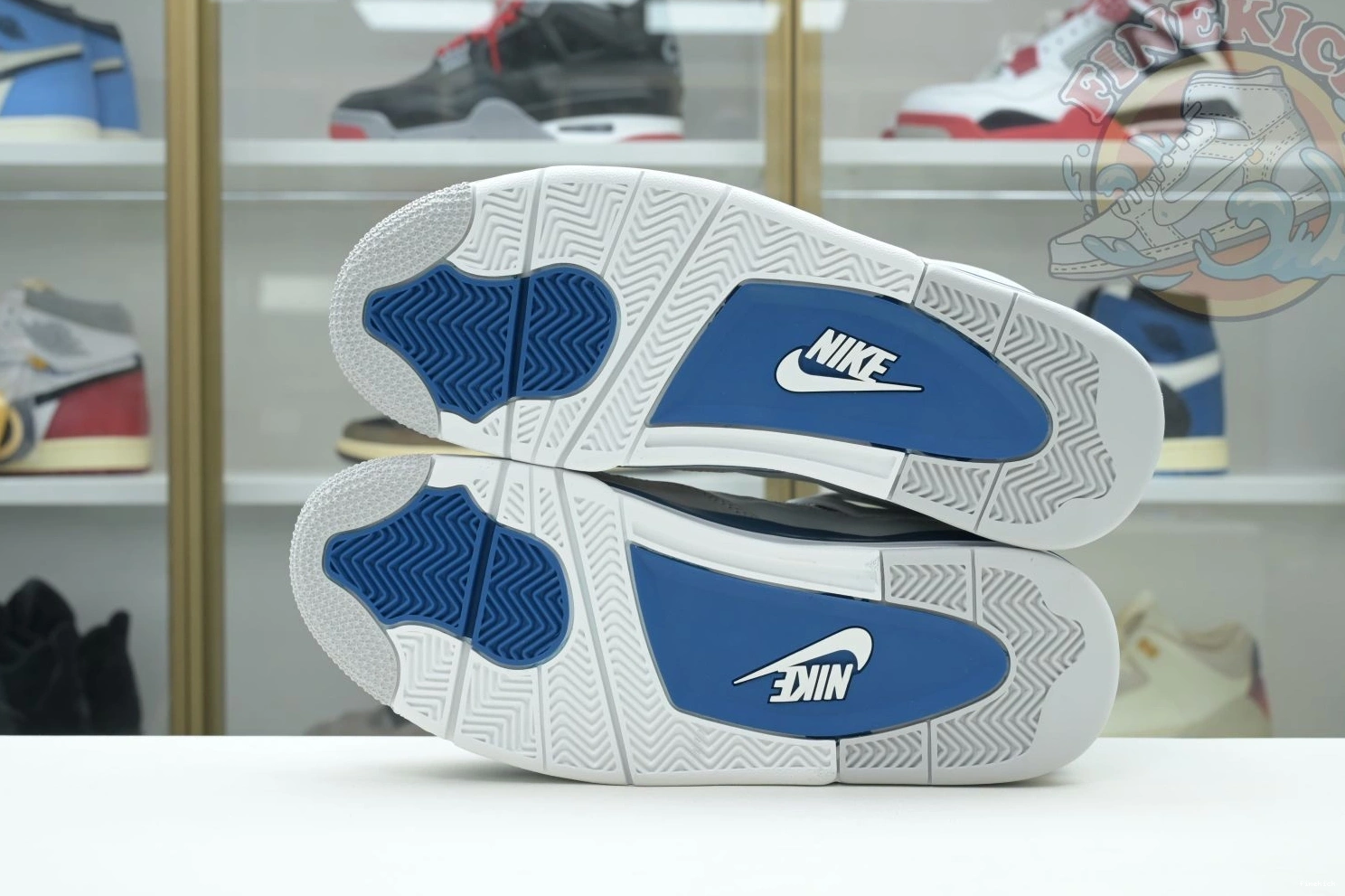 4 Jordan Air 